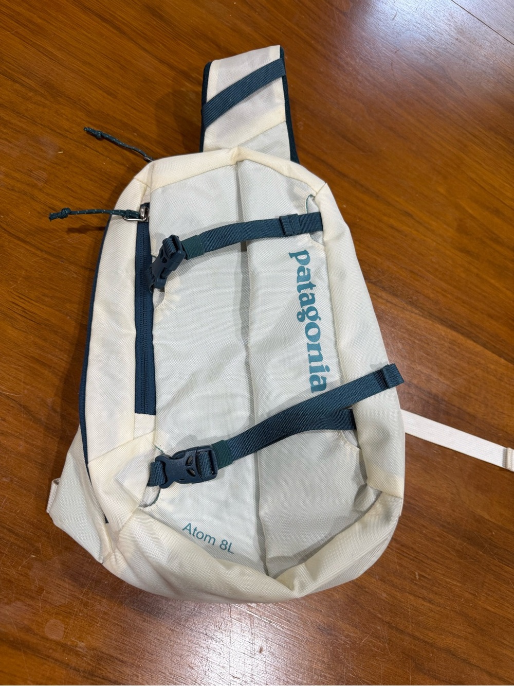 Patagonia Atom Sling 8L Crossbody Chest Bag